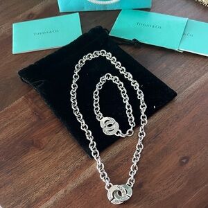 Beautiful authentic Tiffany & Co. circle clasp Toggle chain “Necklace & bracelet